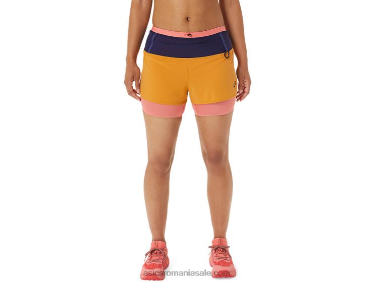 Asics furtuna de nisip/papaya fujitrail 2-n-1 scurt pentru femei ZF4642537