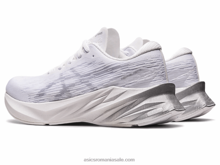 Asics alb/gri piemont novablast 3 ZF4642405